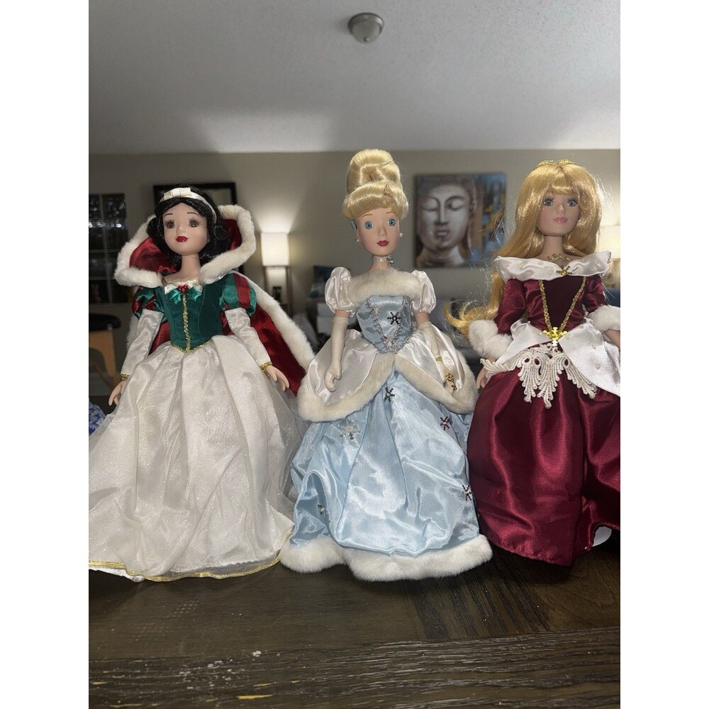 Disney Princess Holiday Porcelain Doll Lot Cinderella Snow White Sleeping Beauty